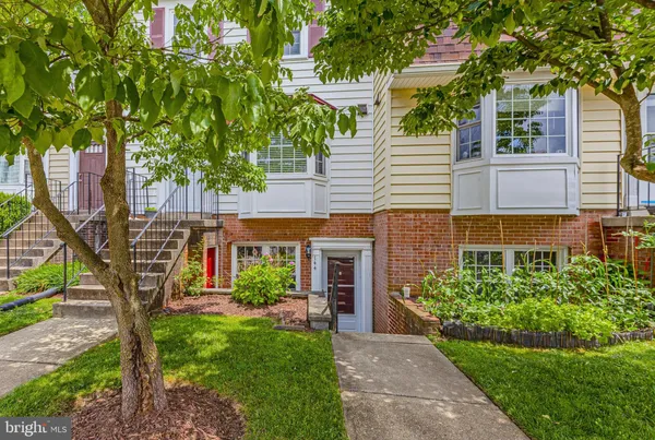$325,000 | 144 Crossbow Lane, Unit 283, Gaithersburg, MD 20878