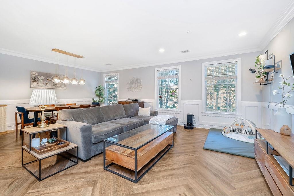 180 Edgewater Road, Unit 1G Cliffside Park, NJ 07010 - Photo 4 of 32 Gallery Image 4