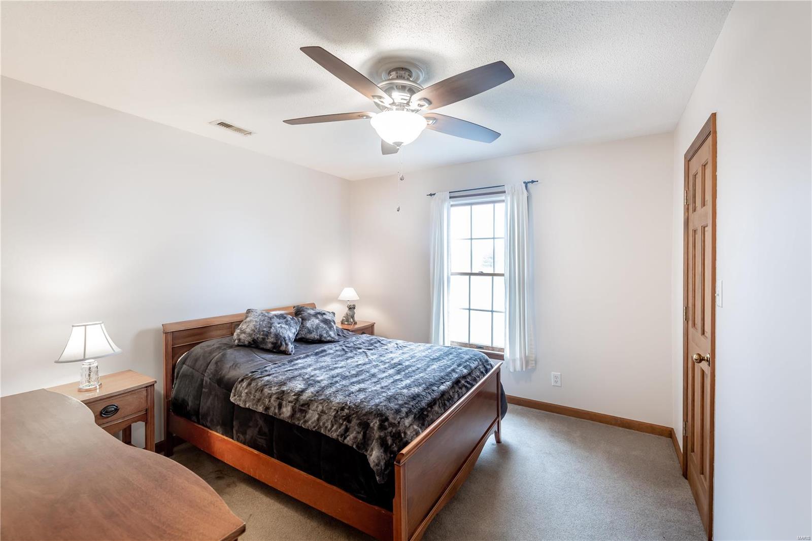 5437 Hazel Road Edwardsville, IL 62025 - Photo 15 of 19