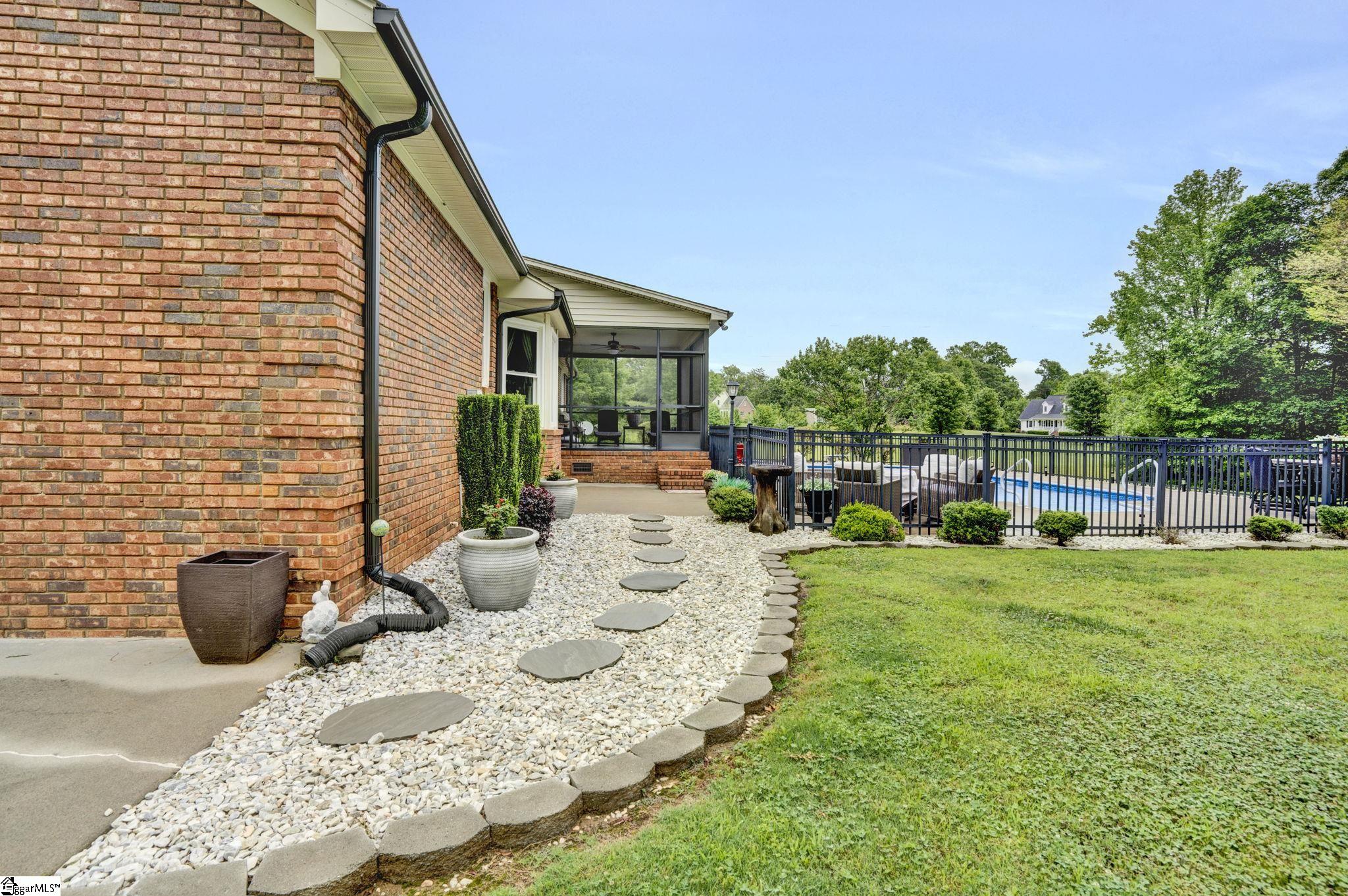 635 Dacusville Road Marietta, SC 29661 - Photo 27 of 45