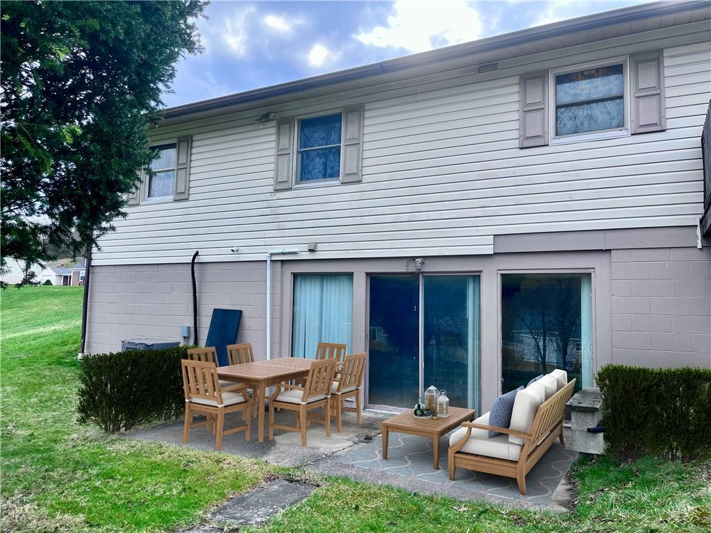 218 Locust Street Rural Valley, PA 16249 - Photo 10 of 40