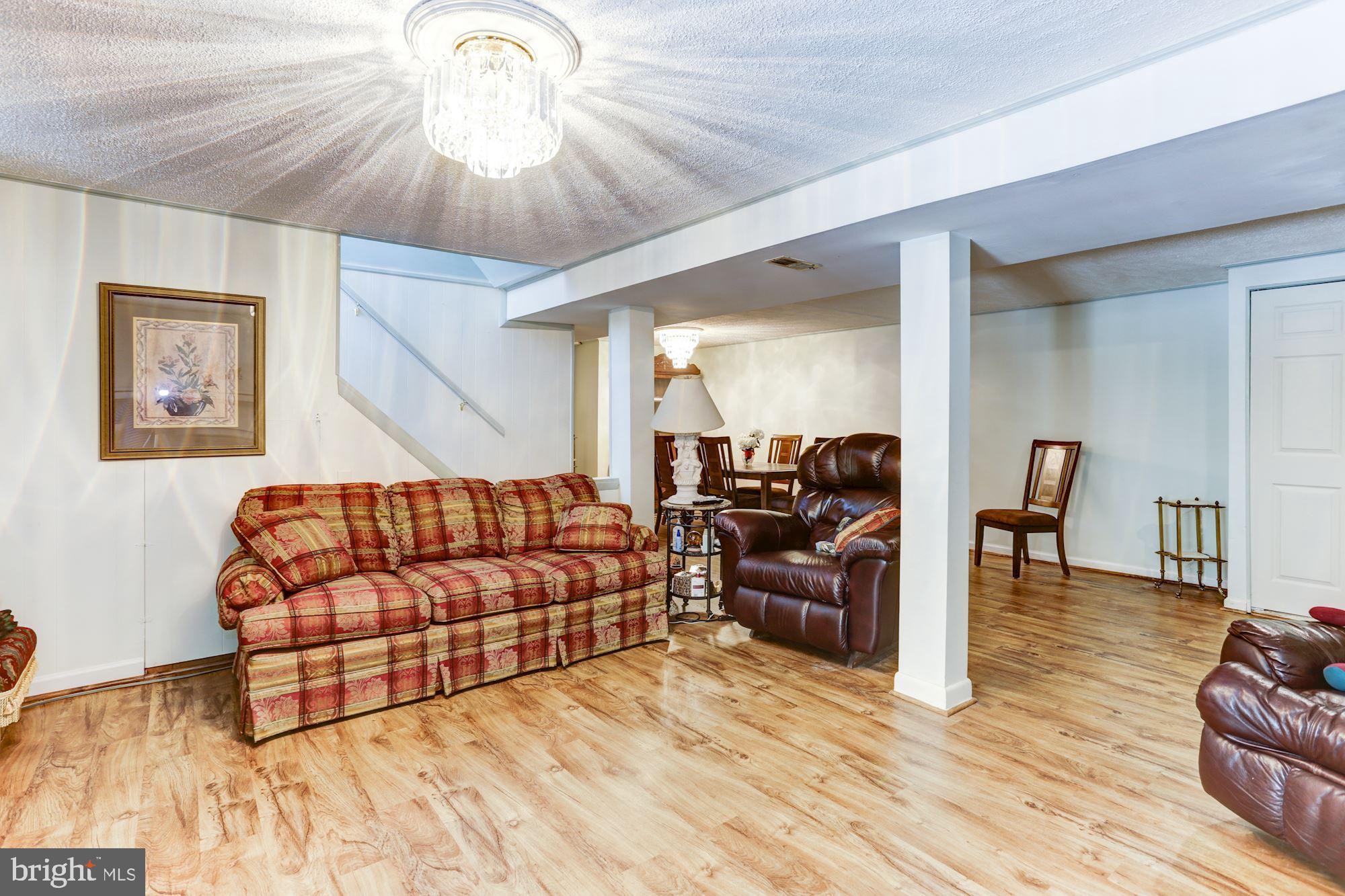 1531 Long Point Road Pasadena, MD 21122 - Photo 15 of 33 Huge Space with Amazing flooring