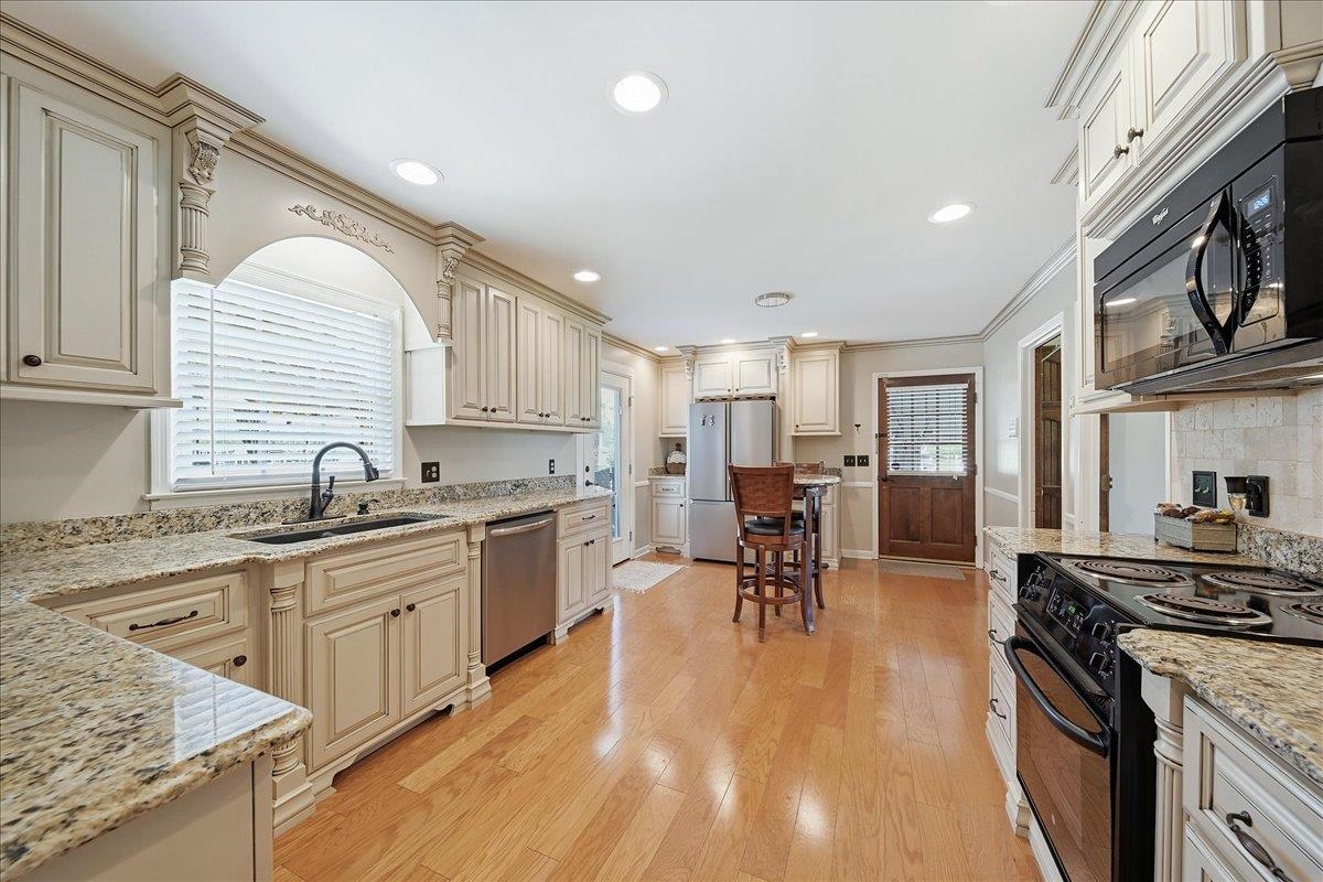 418 River Road Union, SC 29379 - Photo 8 of 47 Kitchen