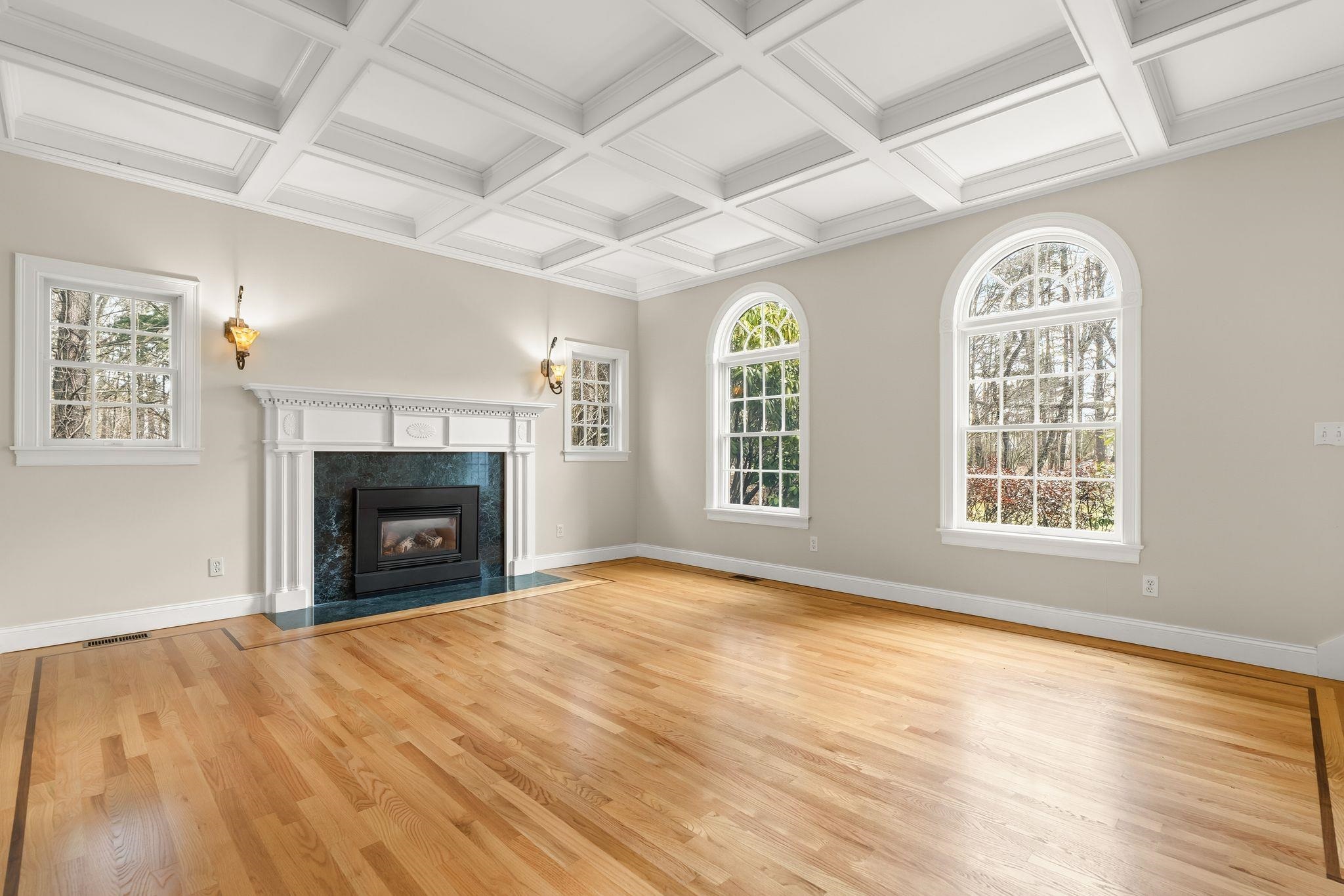 69 Exeter Road North Hampton, NH 03862 - Photo 11 of 59 Gallery Image 11