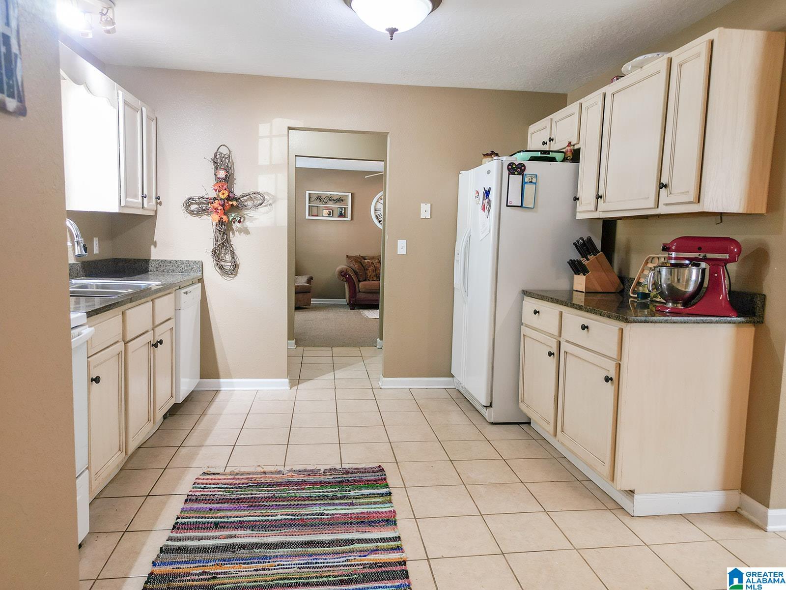 2126 Cedar Springs Road Jacksonville, AL 36265 - Photo 10 of 44
