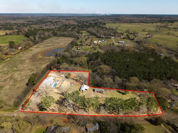 $529,000 | 300 Stoddard Drive, Nacogdoches, TX 75965