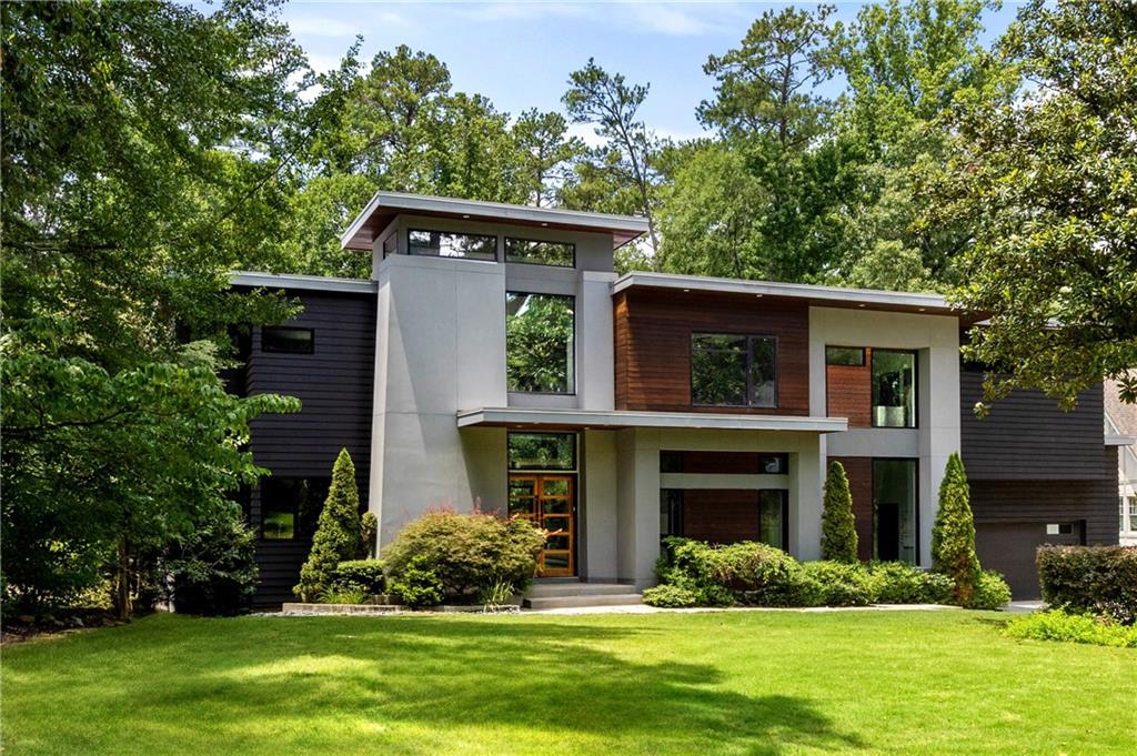 4036 Statewood Road Northeast Atlanta, GA 30342 - Photo 10 of 43