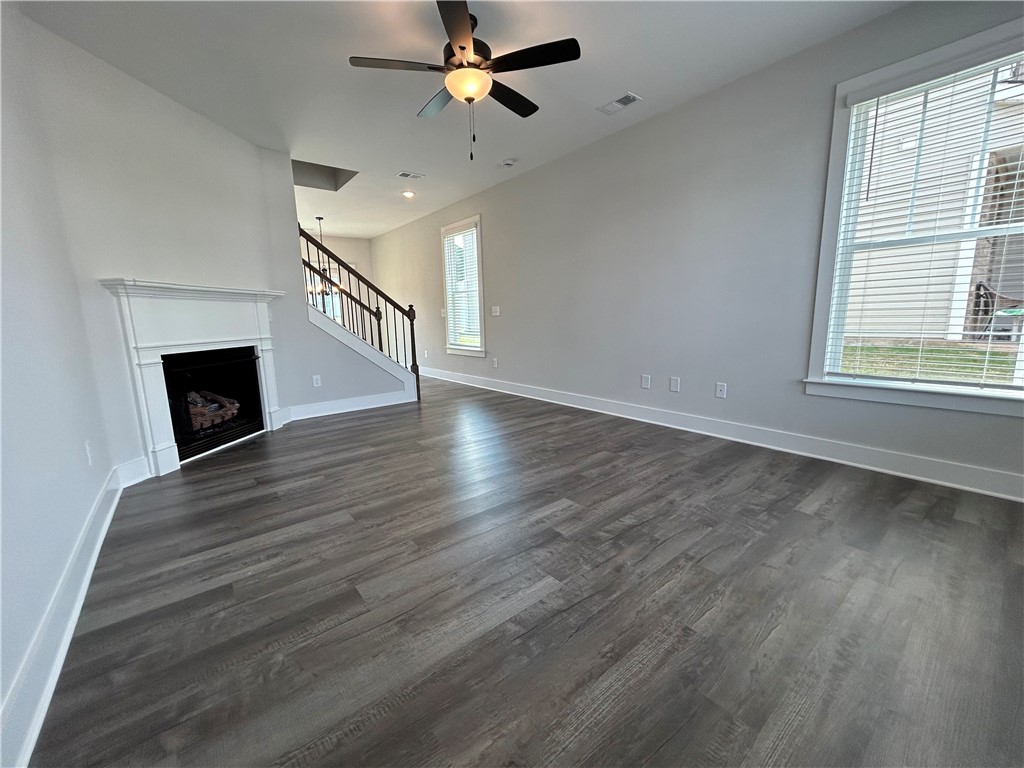 425 Bee Cv Way Pendleton, SC 29670 - Photo 3 of 19