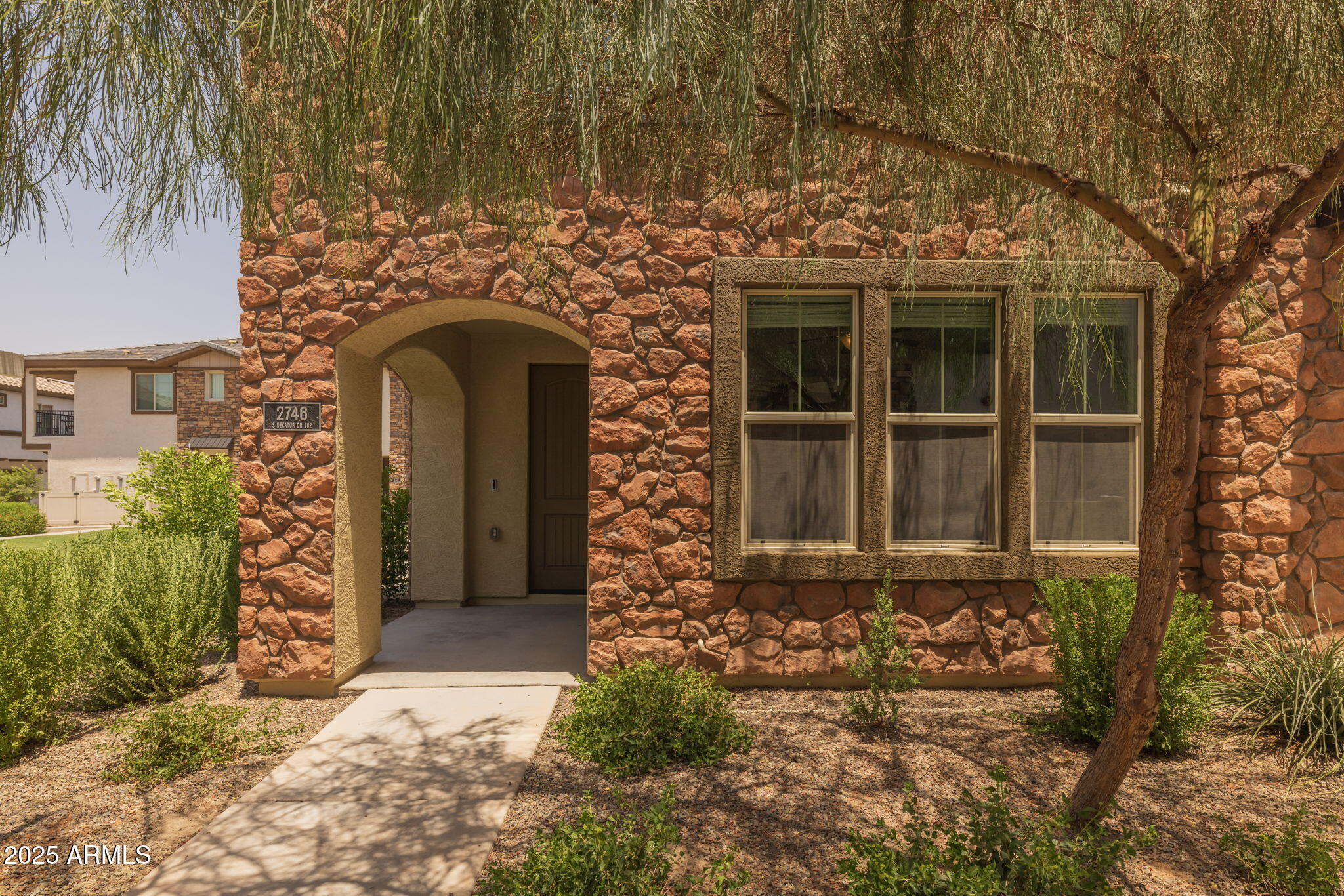 2746 South Decatur Drive, Unit 102 Gilbert, AZ 85295 - Photo 9 of 43 Frontyard