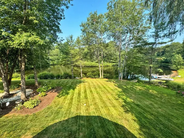 $1,399,000 | 4 Kildary Drive, Stratham, NH 03885