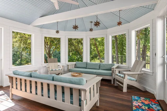 $1,399,000 | 4 Kildary Drive, Stratham, NH 03885