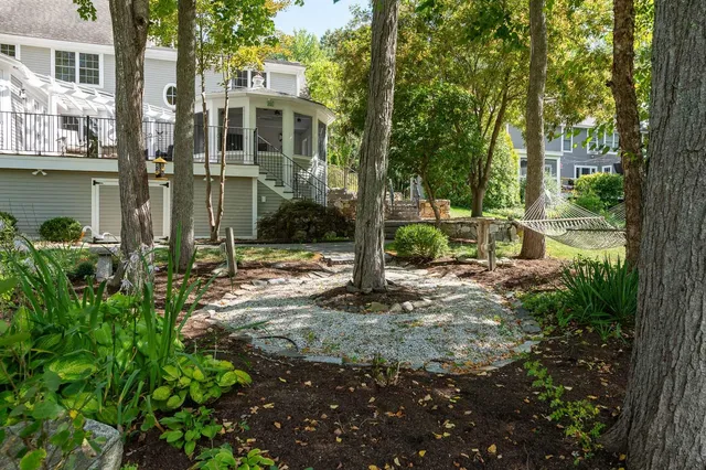 $1,399,000 | 4 Kildary Drive, Stratham, NH 03885