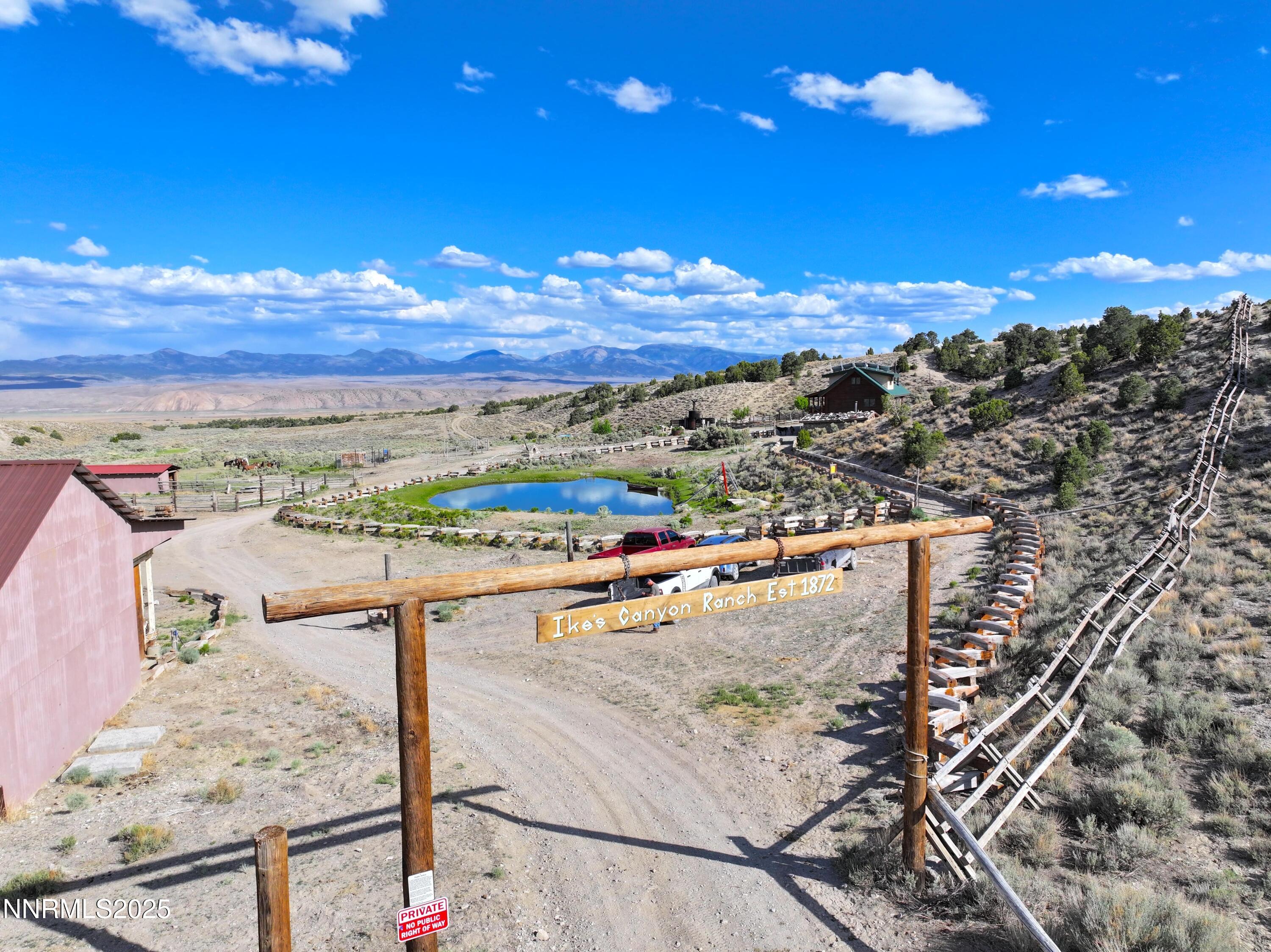 3350 Ikes Cyn Road Round Mountain, NV 89045 - Photo 7 of 38 a view of a city