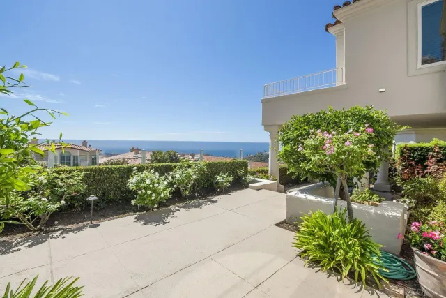 $3,100,000 | 1363 Caminito Batea, La Jolla, CA 92037