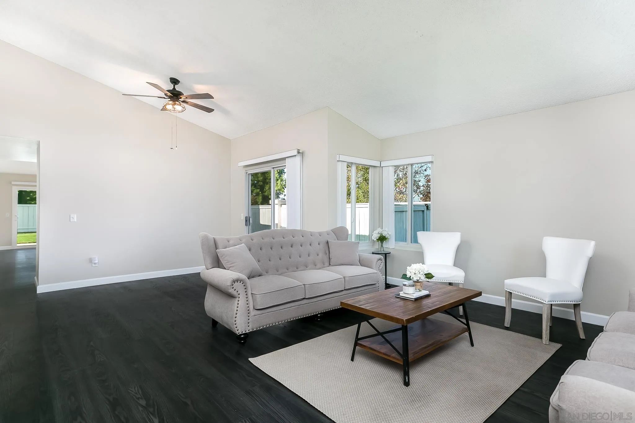 660 Rue Parc Chula Vista, CA 91913 - Photo 8 of 37 Gallery Image 8