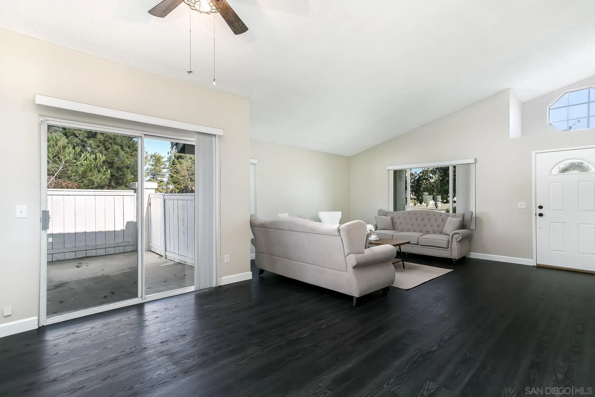 660 Rue Parc Chula Vista, CA 91913 - Photo 10 of 37 Gallery Image 10