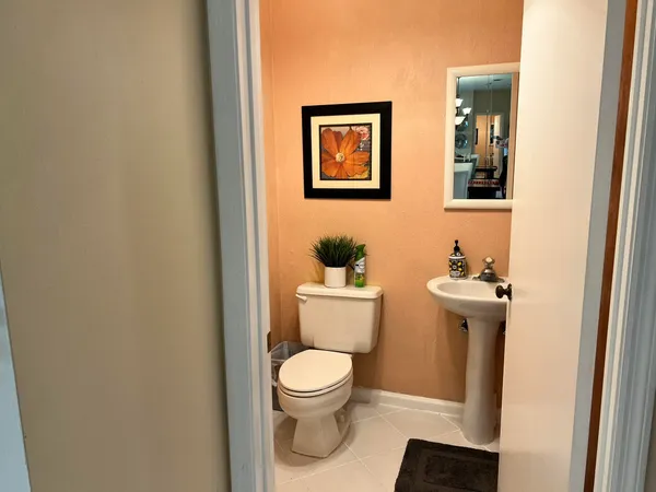 $3,500 | 6787 Via Regina, Boca Raton, FL 33433