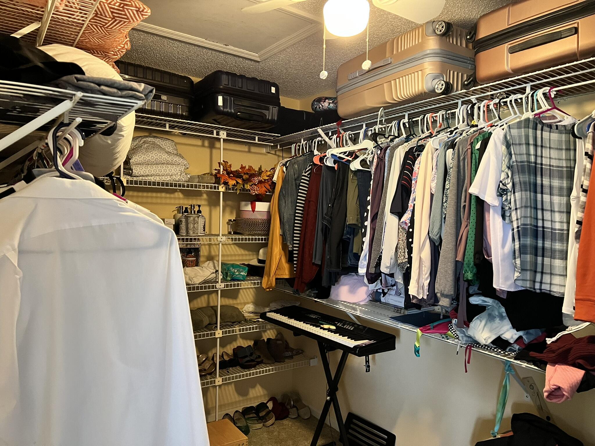 6787 Via Regina Boca Raton, FL 33433 - Photo 23 of 39 Primary Walk-In-Closet