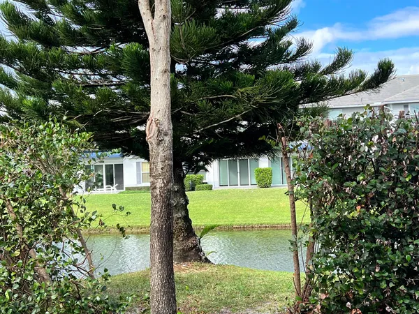$3,500 | 6787 Via Regina, Boca Raton, FL 33433