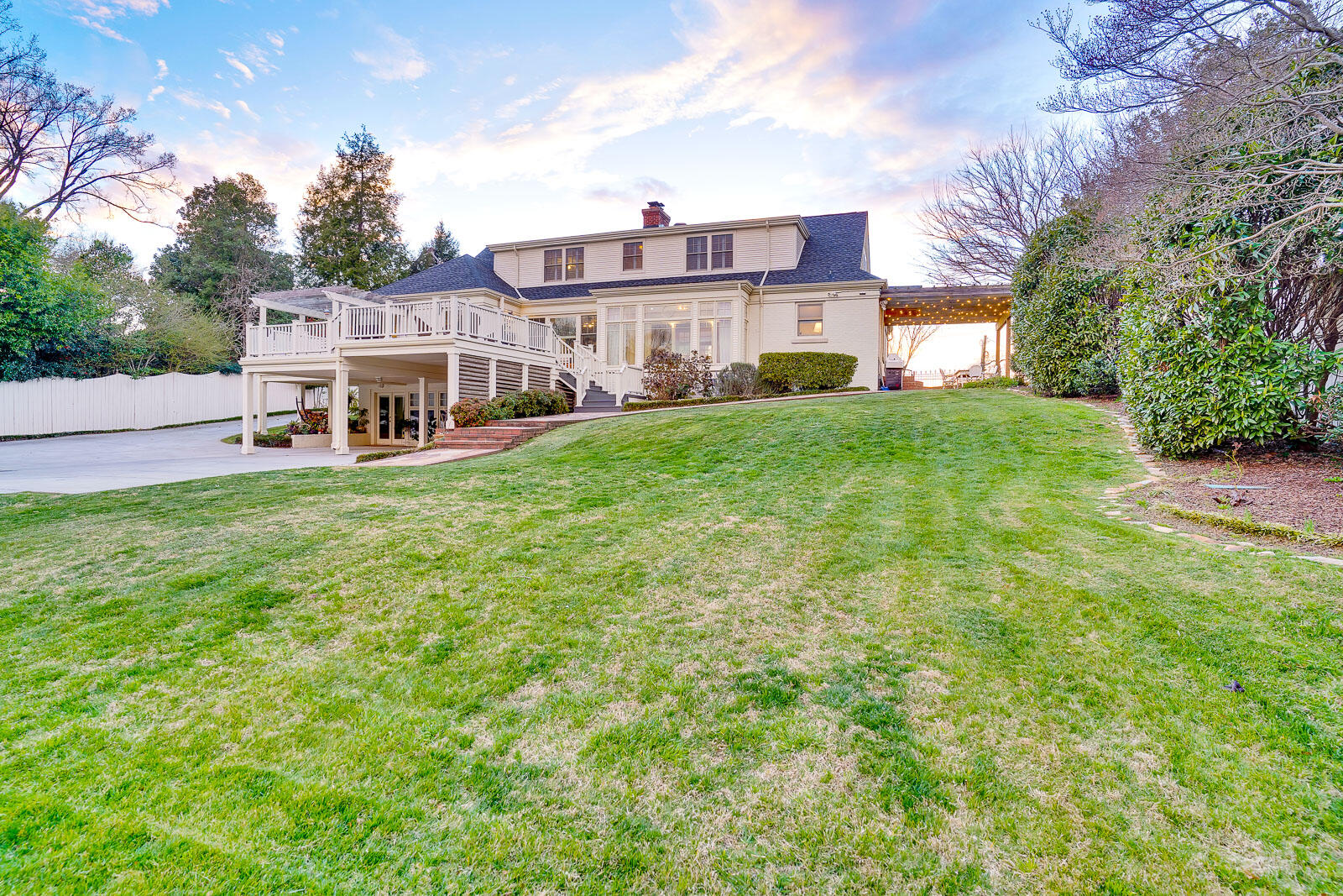 584 South Crest Road Chattanooga, TN 37404 - Photo 49 of 67 584-S-Crest-Rd-MLS-Photos-39