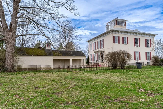 $375,000 | 501 East Alquina Road, Connersville, IN 47331