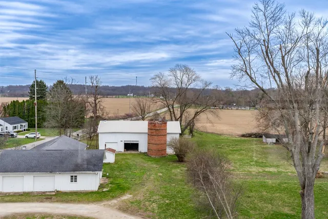 $375,000 | 501 East Alquina Road, Connersville, IN 47331