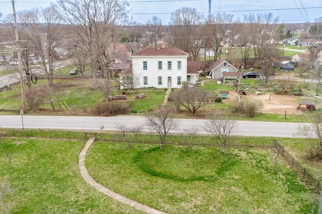 $375,000 | 501 East Alquina Road, Connersville, IN 47331