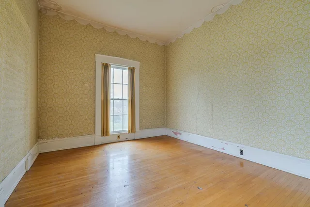 $375,000 | 501 East Alquina Road, Connersville, IN 47331