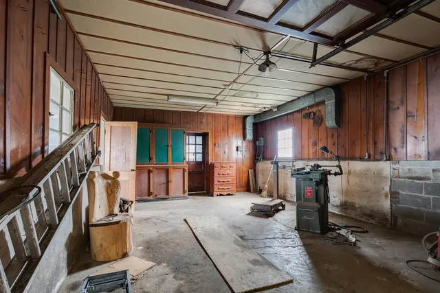 $375,000 | 501 East Alquina Road, Connersville, IN 47331