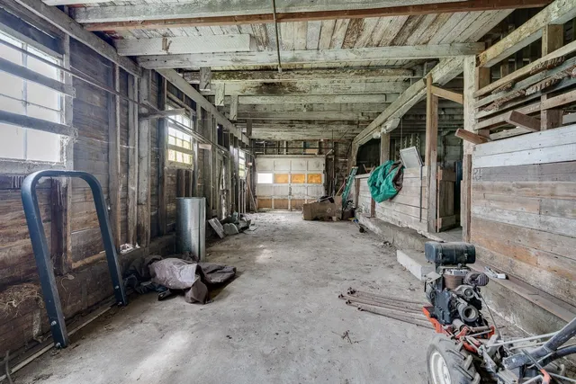 $375,000 | 501 East Alquina Road, Connersville, IN 47331