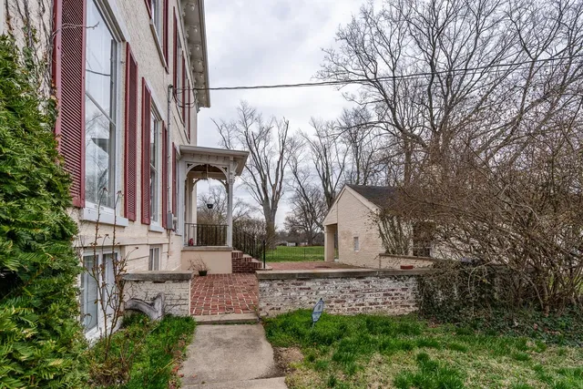 $375,000 | 501 East Alquina Road, Connersville, IN 47331