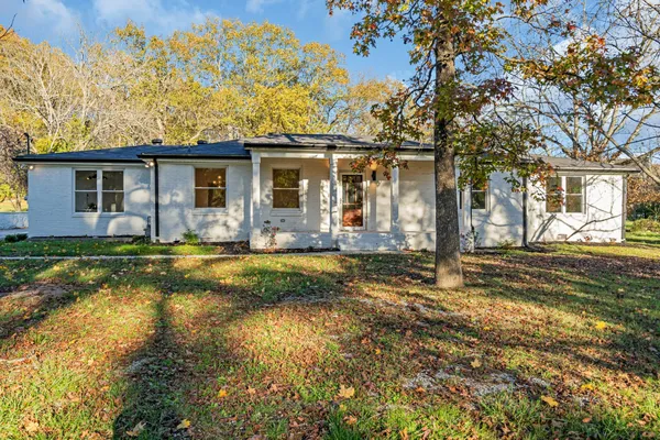 $1,550,000 | 818 Bresslyn Road, Nashville, TN 37205