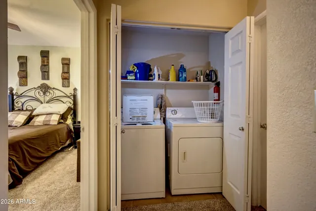 $250,000 | 3830 East Lakewood Parkway East, Unit 1038, Phoenix, AZ 85048