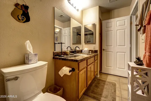 $250,000 | 3830 East Lakewood Parkway East, Unit 1038, Phoenix, AZ 85048
