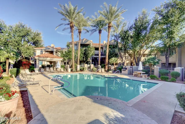 $250,000 | 3830 East Lakewood Parkway East, Unit 1038, Phoenix, AZ 85048