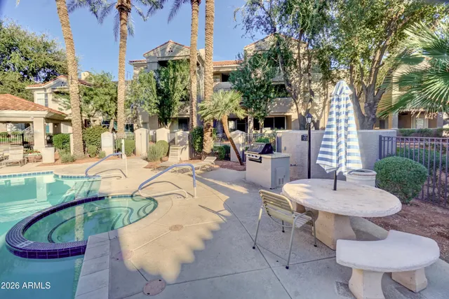 $250,000 | 3830 East Lakewood Parkway East, Unit 1038, Phoenix, AZ 85048