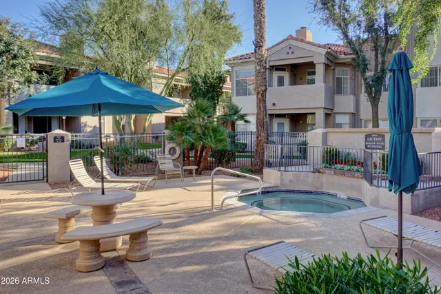 $250,000 | 3830 East Lakewood Parkway East, Unit 1038, Phoenix, AZ 85048