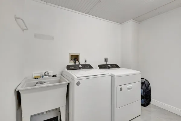 $4,200 | 217 Marina Drive, Fort Pierce, FL 34949