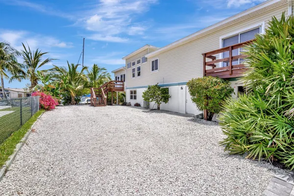 $4,200 | 217 Marina Drive, Fort Pierce, FL 34949