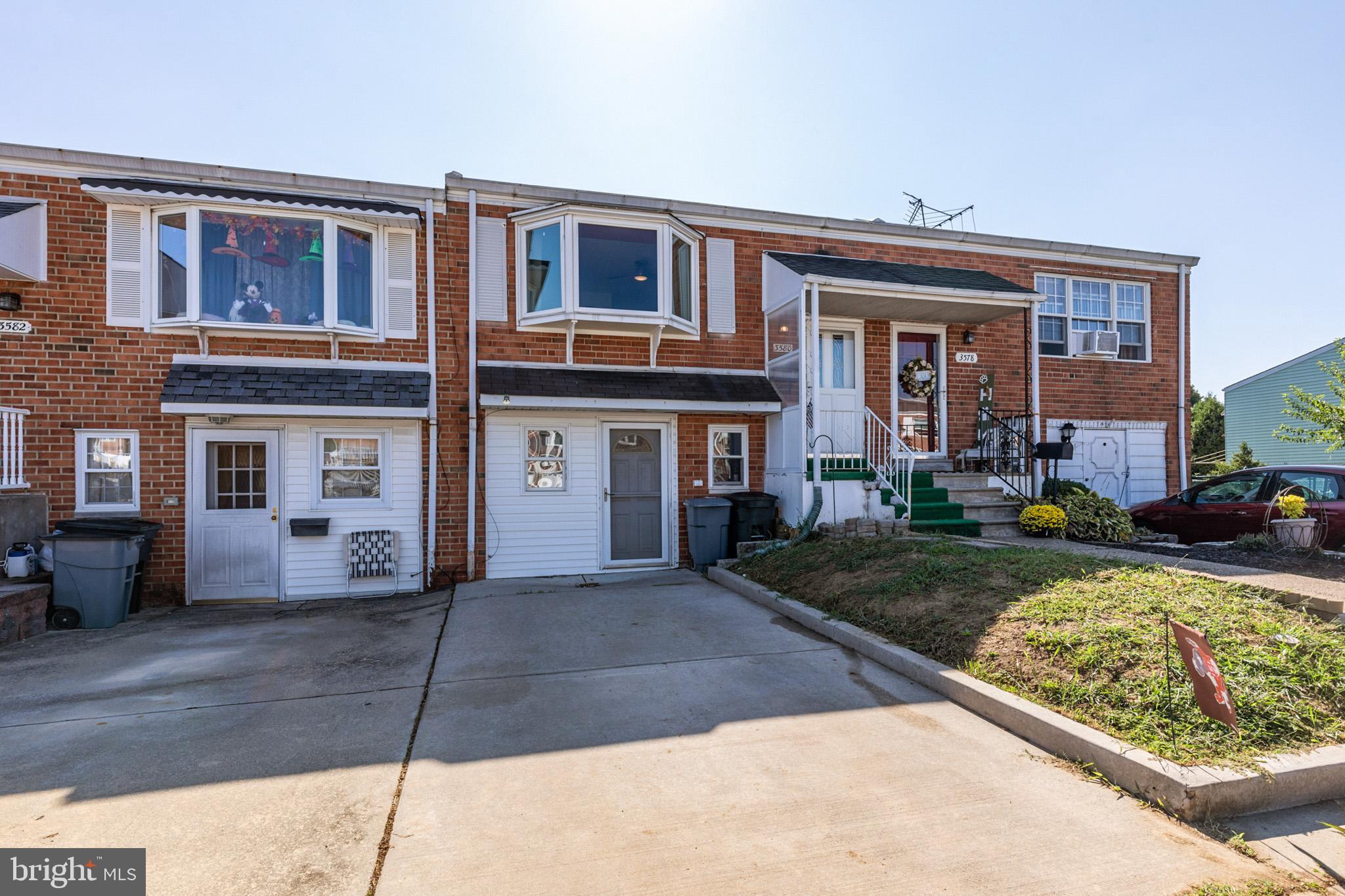 3580 Kyle Road Philadelphia, PA 19154 - Photo 3 of 29 Gallery Image 3