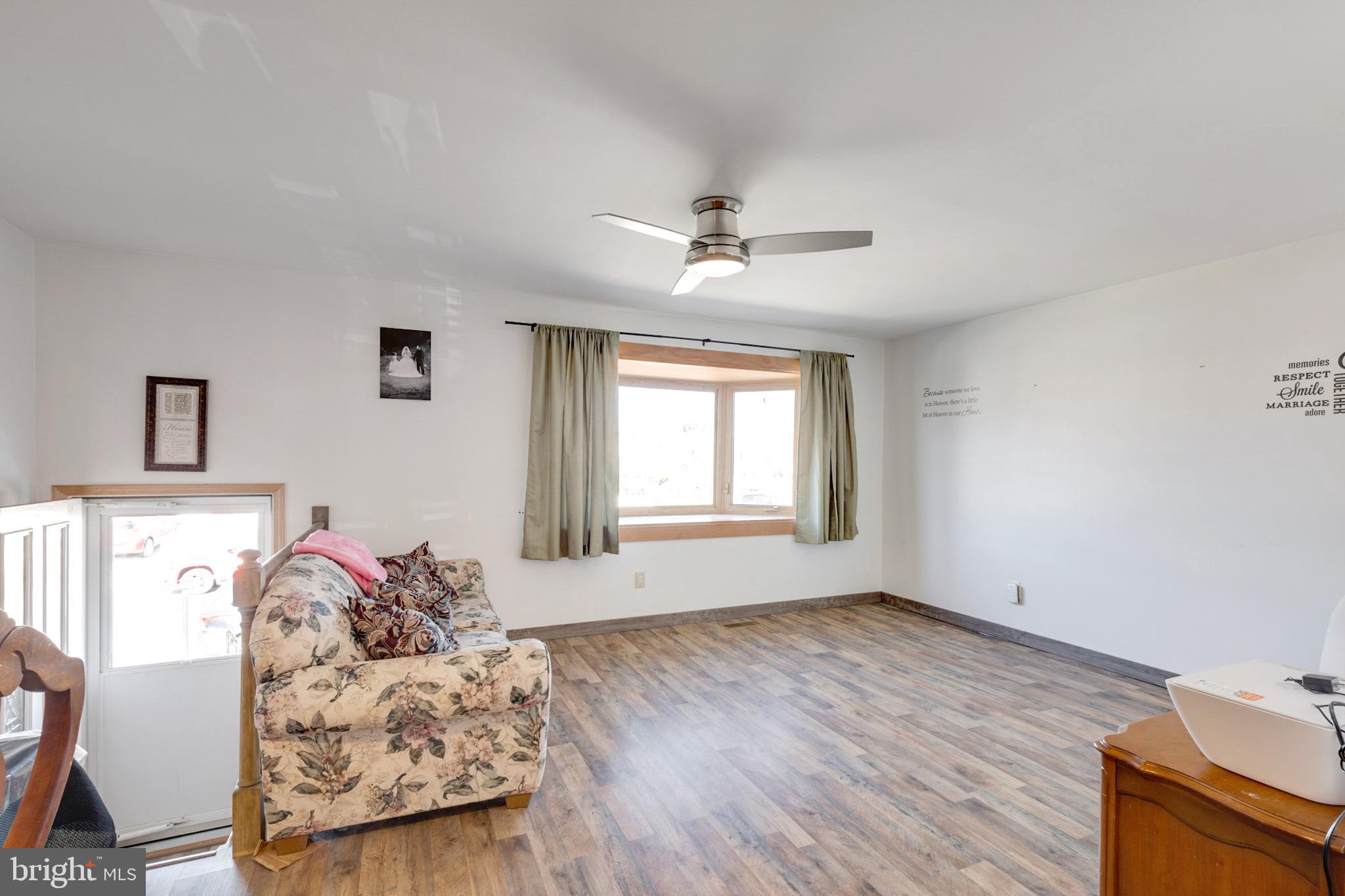 3580 Kyle Road Philadelphia, PA 19154 - Photo 6 of 29 Gallery Image 6
