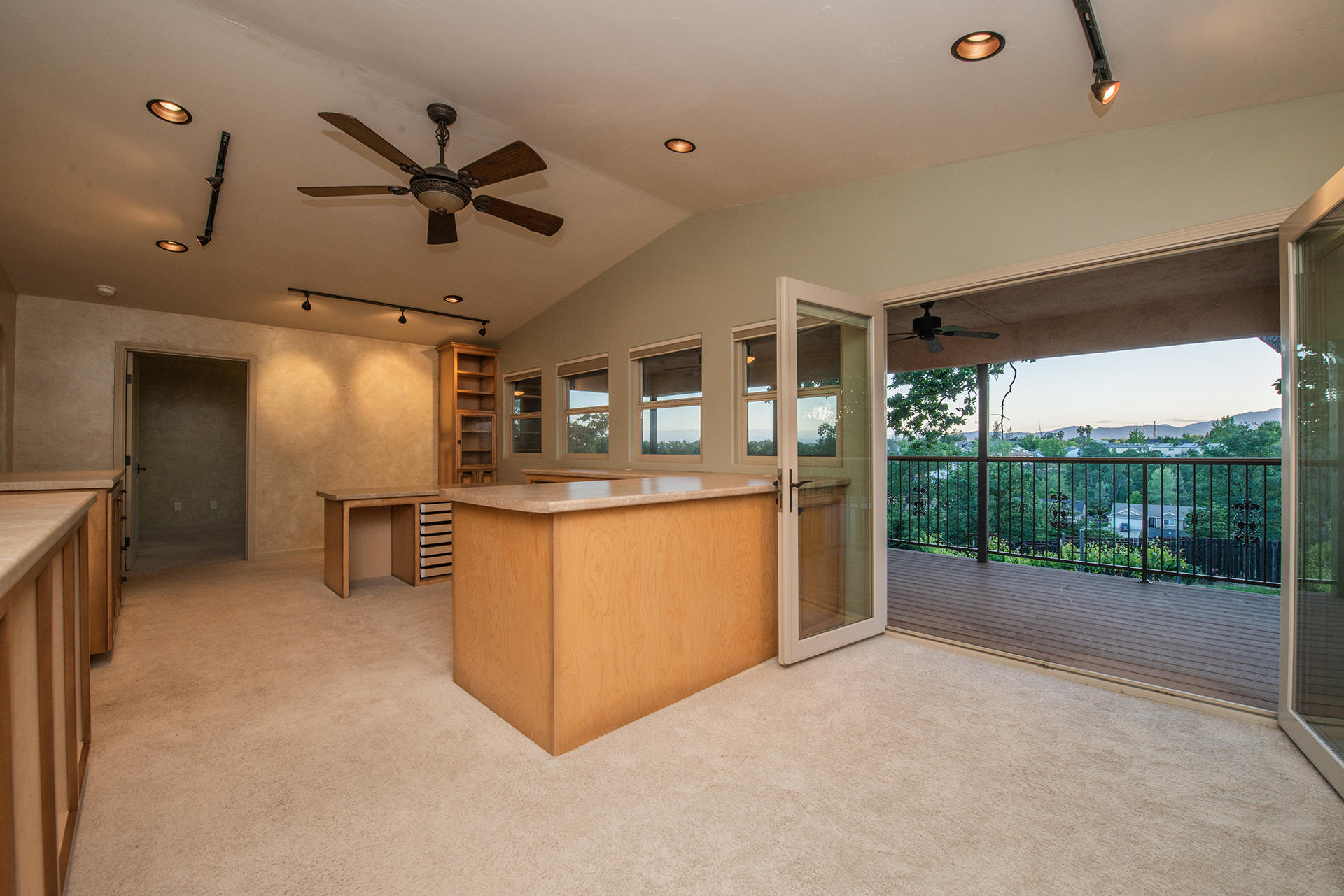 634 Ridge Road Redding, CA 96003 - Photo 19 of 33 Opens to beautiful deck!