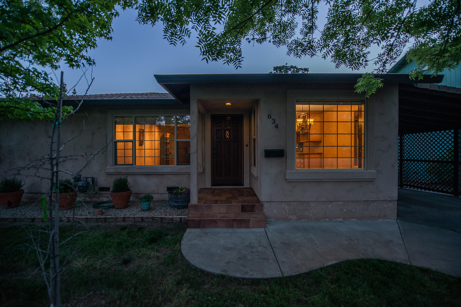 634 Ridge Road Redding, CA 96003 - Photo 2 of 33 634 Ride Rd