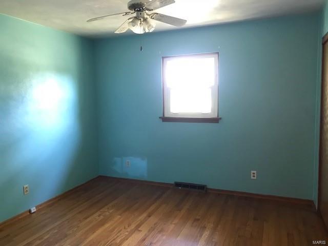 8075 Wolf Road Alton, IL 62002 - Photo 13 of 22