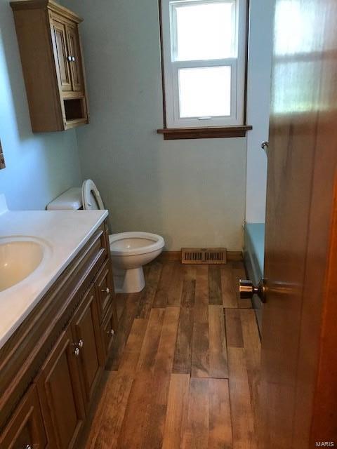 8075 Wolf Road Alton, IL 62002 - Photo 15 of 22