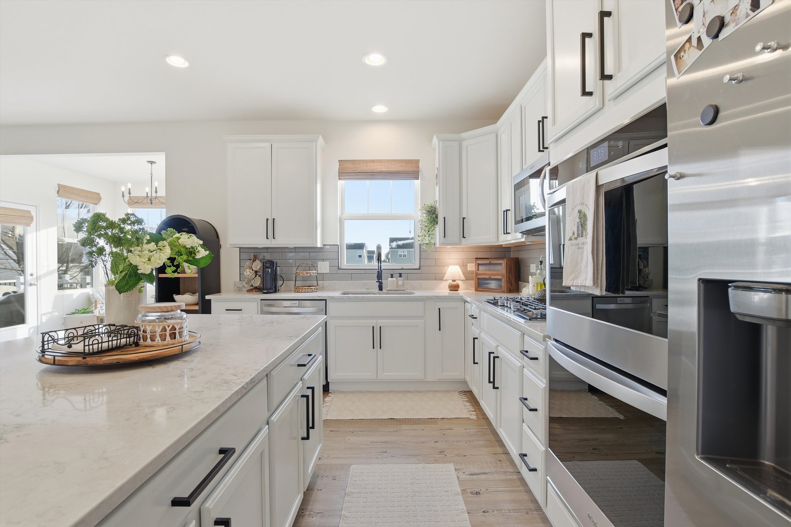 1229 Mariemont Road Sugar Grove, IL 60554 - Photo 11 of 32