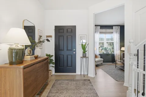 $525,000 | 1229 Mariemont Road, Sugar Grove, IL 60554