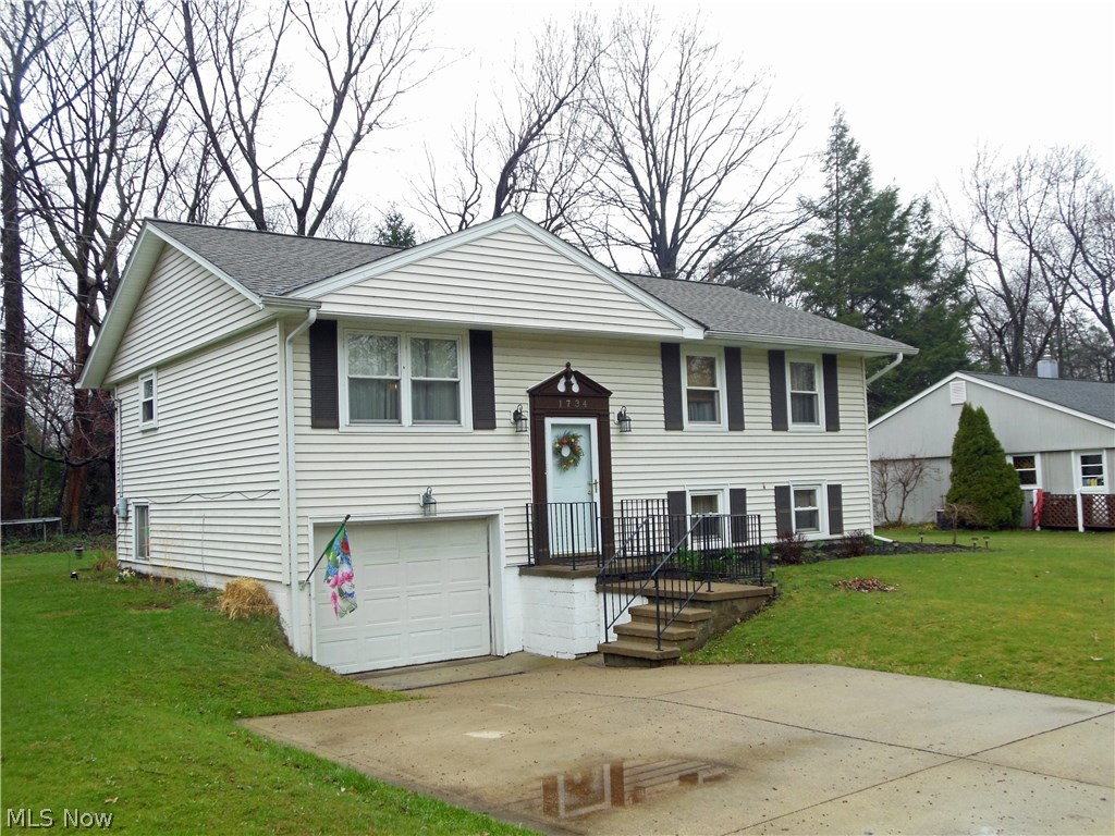 1734 Trinity Road Madison, OH 44057 - Photo 1 of 13