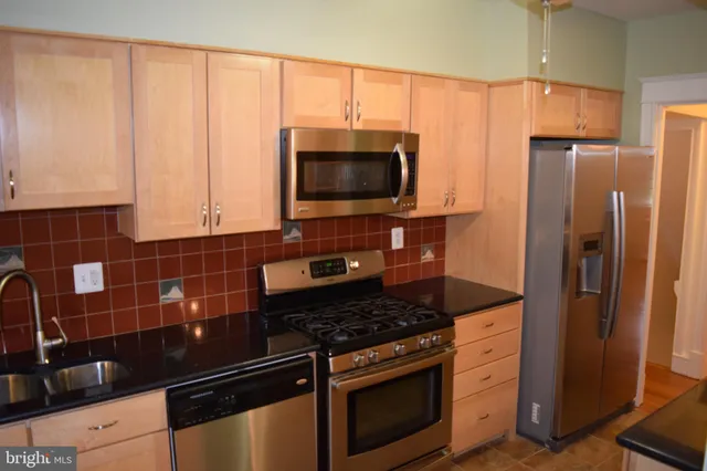 $3,300 | 104 Longfellow Street Northwest, Washington, DC 20011