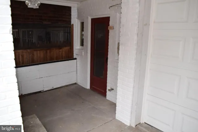 $3,300 | 104 Longfellow Street Northwest, Washington, DC 20011